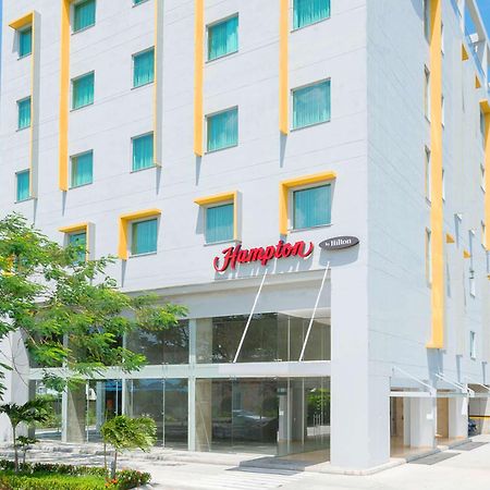 מלון Hampton By Hilton יופאל מראה חיצוני תמונה