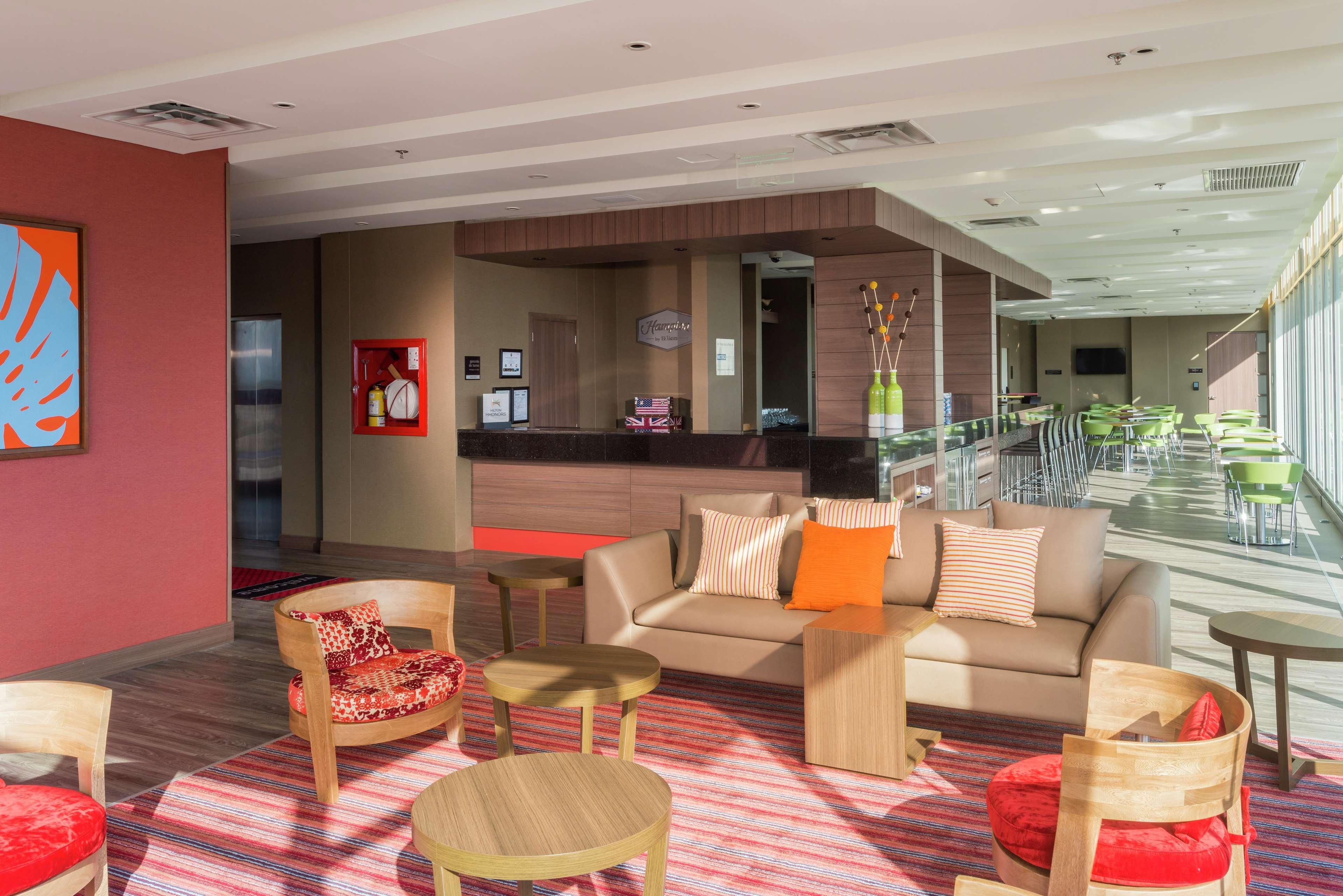 מלון Hampton By Hilton יופאל מראה חיצוני תמונה