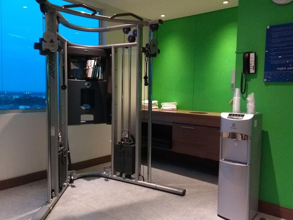 מלון Hampton By Hilton יופאל מראה חיצוני תמונה